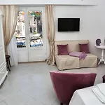 Al Duomo & Flats בית הארחה 4*