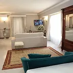 Al Duomo & Flats 4*
