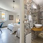 בית הארחה Al Duomo & Flats 4*