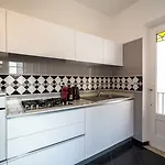 בית הארחה Al Duomo & Flats 4*