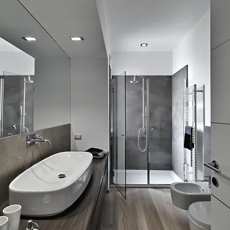 Al Duomo & Flats Guest house 2*