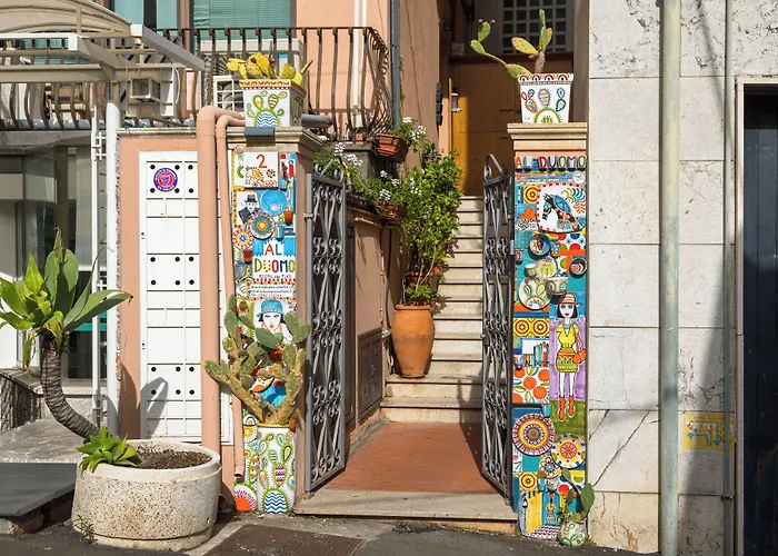 Al Duomo & Flats 4* 陶尔米纳